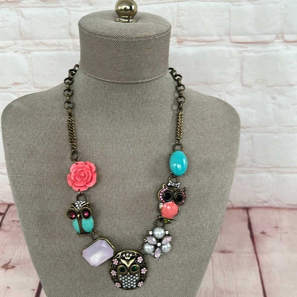 BETSEY JOHNSON owl necklace & earrings set